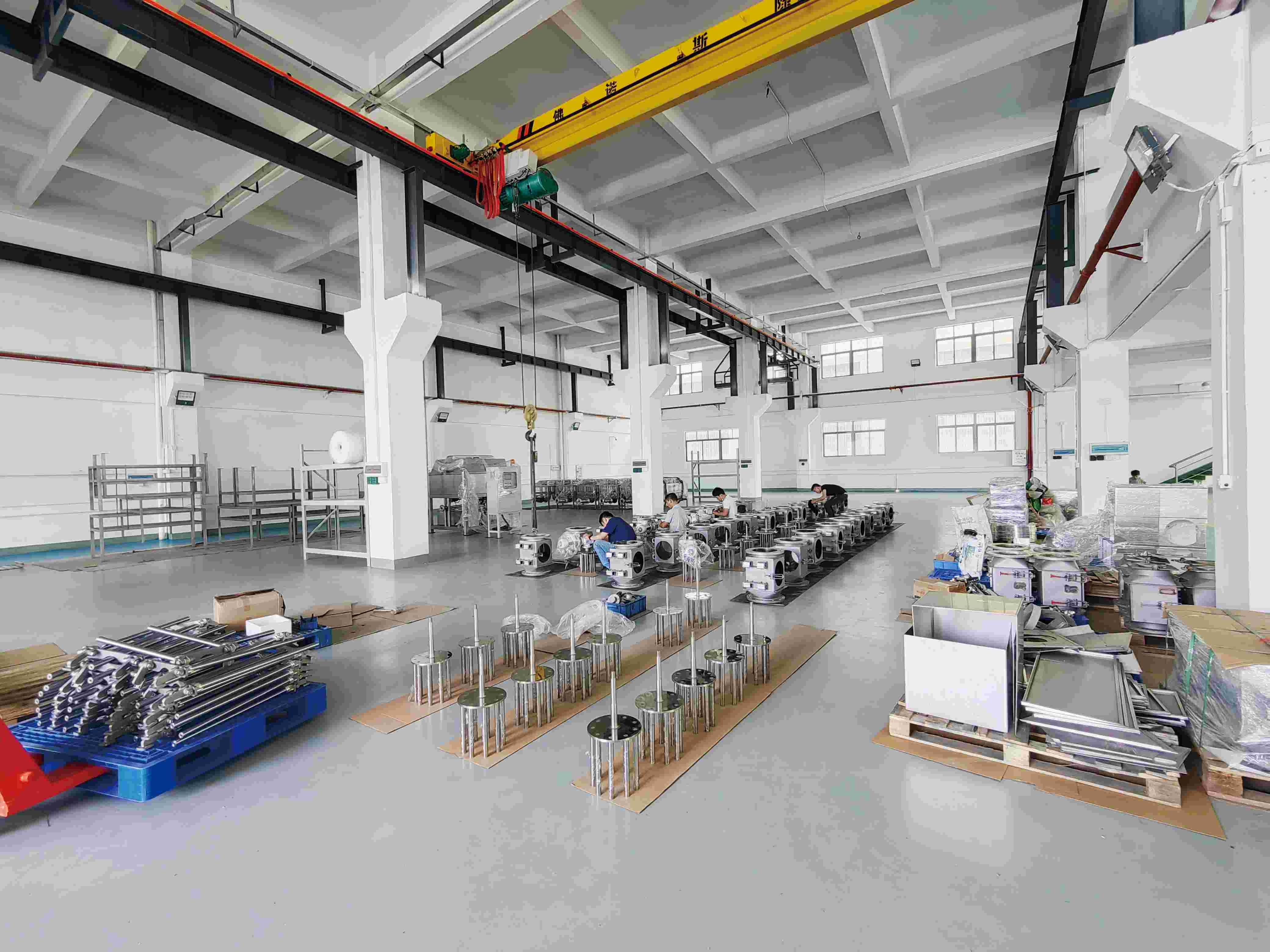 Ako si vybrať správny odstraňovač železa pre kremenný piesok? Tu je všetko, čo potrebujete vedieť!